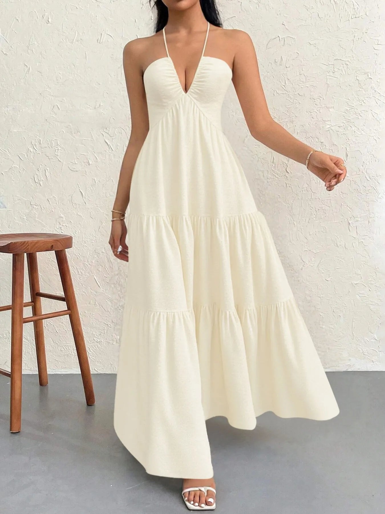 Vestido Halter Midi Escalonado