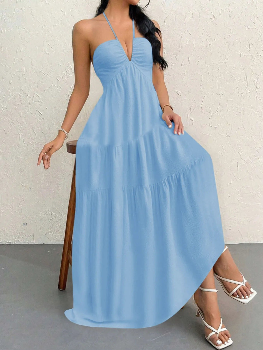 Vestido Halter Midi Escalonado